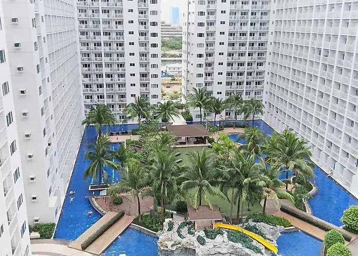 Aparthotel Azren's Oasis Moa Pasay Pool View *